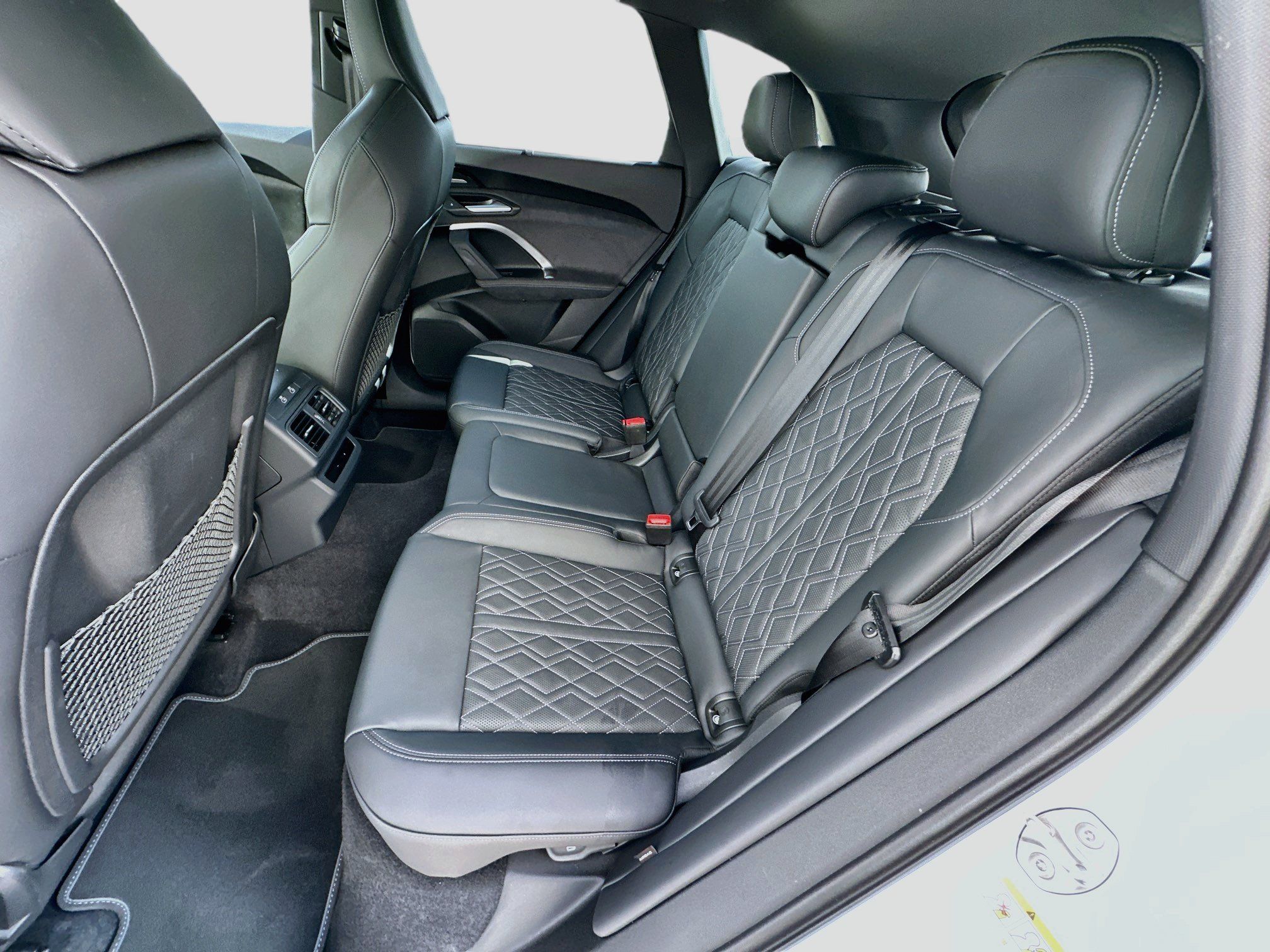 Used 2025 Audi SQ5 Premium Plus AWD/4WD image 24