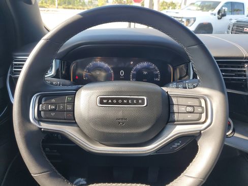 Used 2023 Jeep Wagoneer Series II image 26