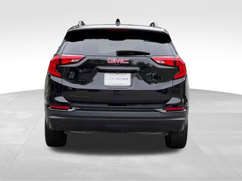 Used 2021 GMC Terrain SLT w/ Elevation Edition image 4