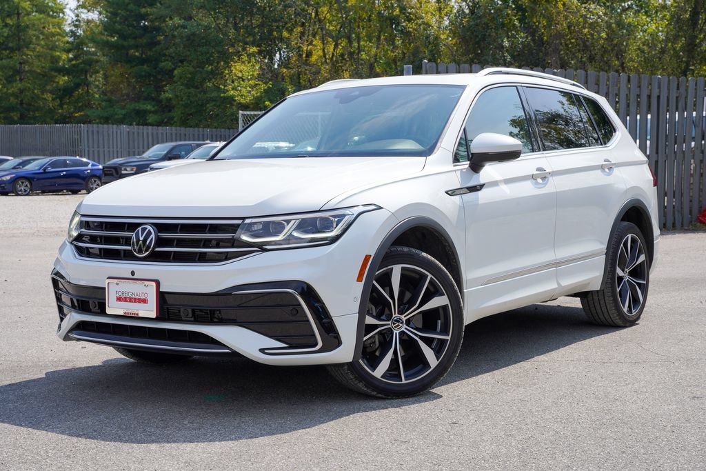 Used 2022 Volkswagen Tiguan SEL R-Line AWD/4WD image 2