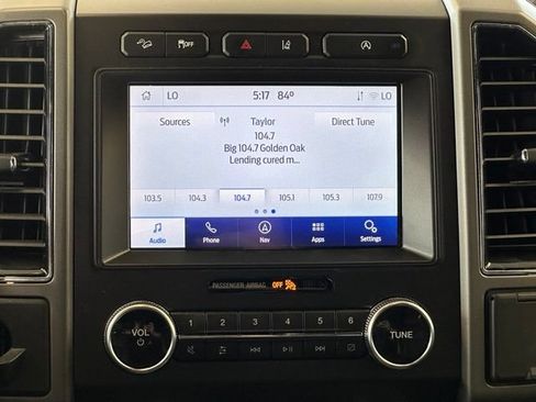 Used 2020 Ford Expedition XLT w/ Equipment Group 202A AWD/4WD image 13
