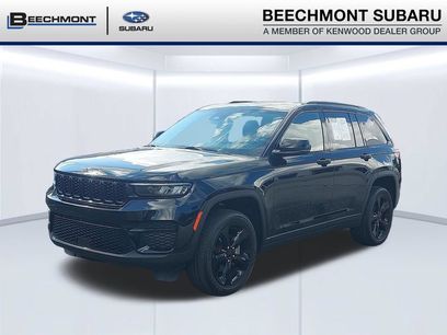 Used 2023 Jeep Grand Cherokee Altitude