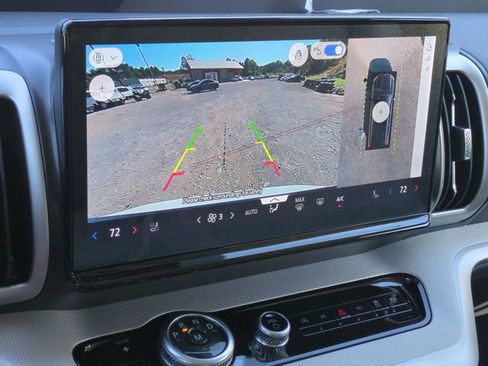 New 2026 Ford Expedition Active RWD image 19