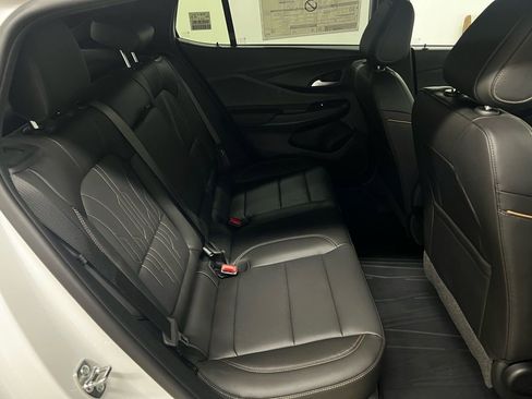 New 2026 Buick Envista Avenir image 32