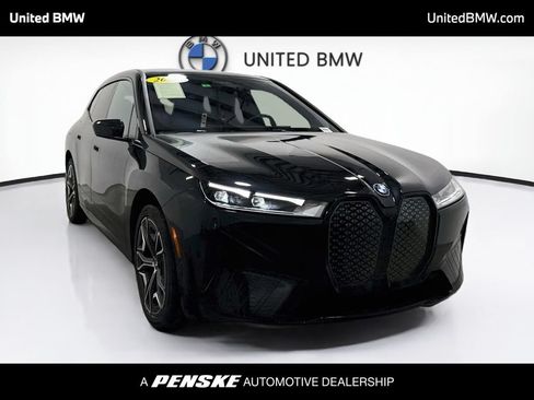 Used 2024 BMW iX xDrive50 w/ Premium Package AWD/4WD image 3