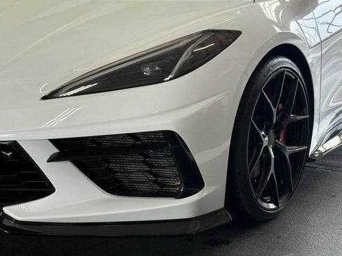 Used 2025 Chevrolet Corvette Stingray Premium Conv w/ Z51 Performance Package RWD image 10