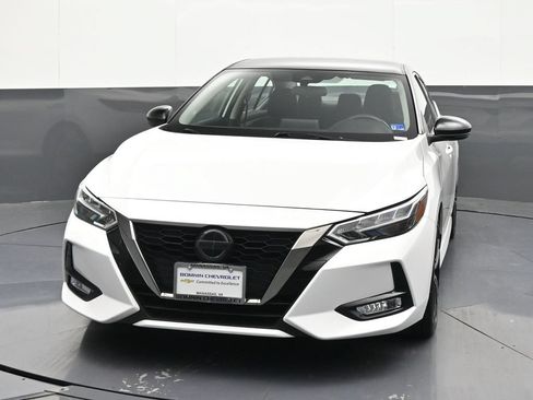 Used 2023 Nissan Sentra SR w/ Trunk Package FWD image 8