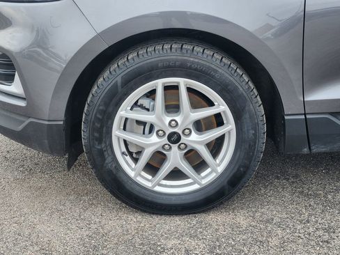 Used 2024 Ford Edge SEL image 12