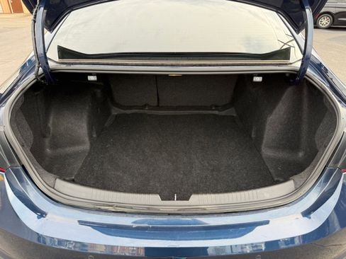 Used 2019 Chevrolet Malibu LT w/ Driver Confidence Package II image 37