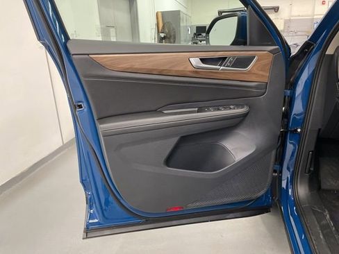 New 2026 Volkswagen Atlas SE image 28