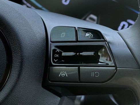 New 2025 Hyundai Elantra Sport image 15