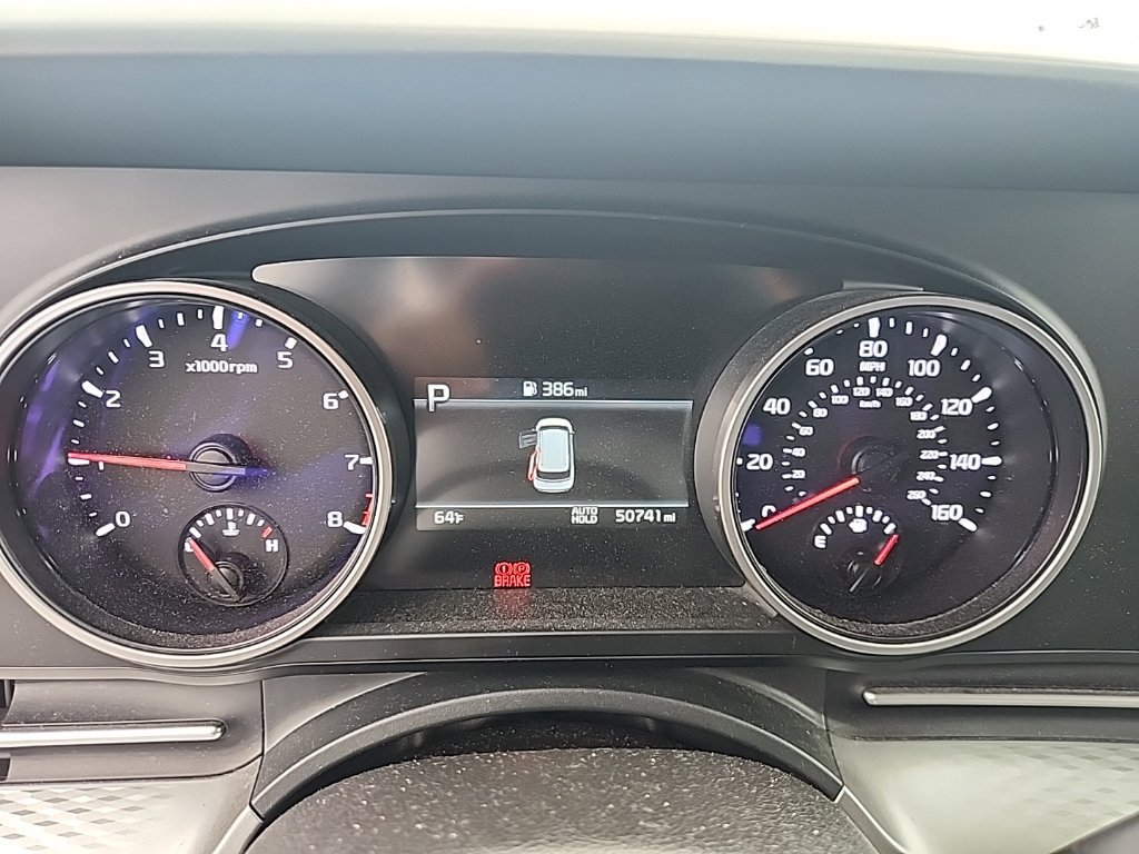Certified 2023 Kia Carnival LX FWD image 21