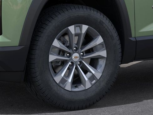 New 2026 Chevrolet Equinox LT w/ Safety and Technology Package FWD image 11