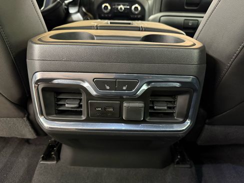 Used 2020 GMC Sierra 1500 AT4 w/ AT4 Premium Package image 27