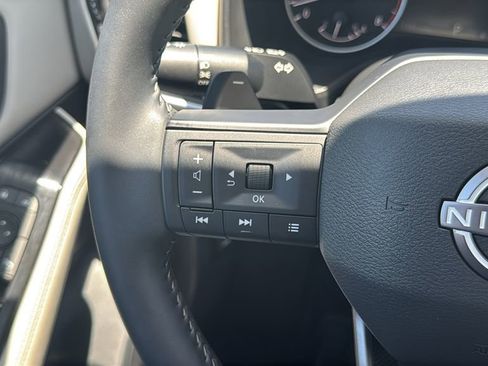 Used 2026 Nissan Rogue Dark Armor FWD image 25