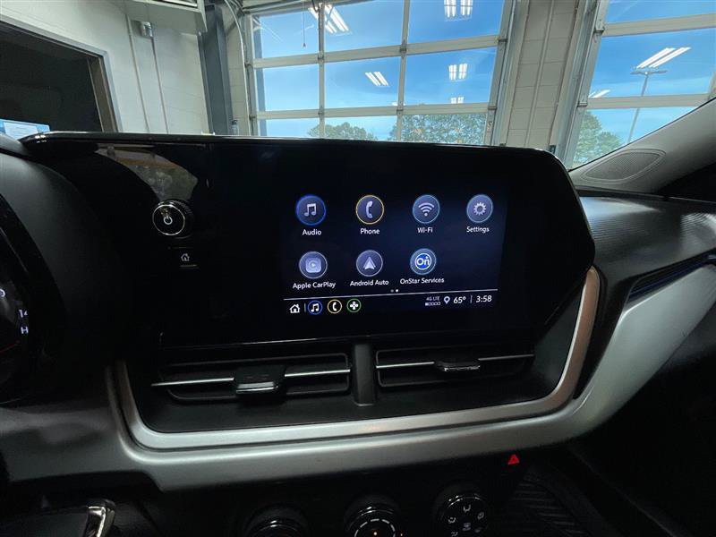 Used 2024 Chevrolet Trax LS FWD image 16