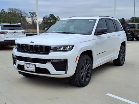 New 2026 Jeep Grand Cherokee Limited AWD/4WD image 3