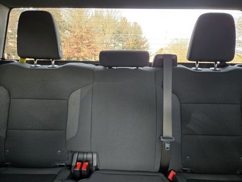 Used 2025 GMC Sierra 1500 Elevation image 34