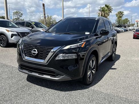 Certified 2023 Nissan Rogue SL w/ SL Premium Package FWD image 8