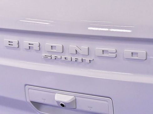 Used 2025 Ford Bronco Sport Outer Banks w/ Outer Banks Tech Package+ image 10