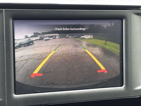 Used 2024 Chrysler Voyager LX FWD image 15