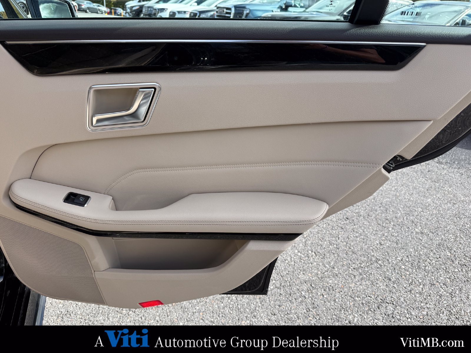 Used 2016 Mercedes-Benz E 350 4MATIC Sedan image 26