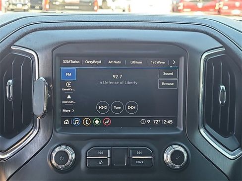 Used 2022 GMC Sierra 2500 AT4 image 11