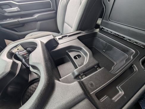 Used 2023 RAM 1500 Big Horn image 28