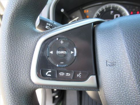 Used 2017 Honda CR-V LX image 19