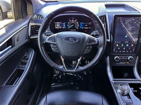 Used 2022 Ford Edge ST-Line image 20