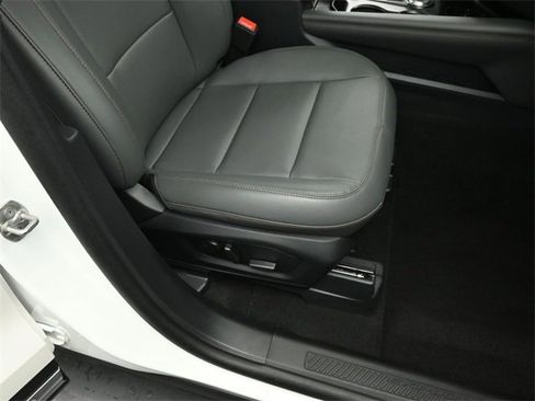 Certified 2025 Ford Explorer Active w/ Active Comfort Package image 34