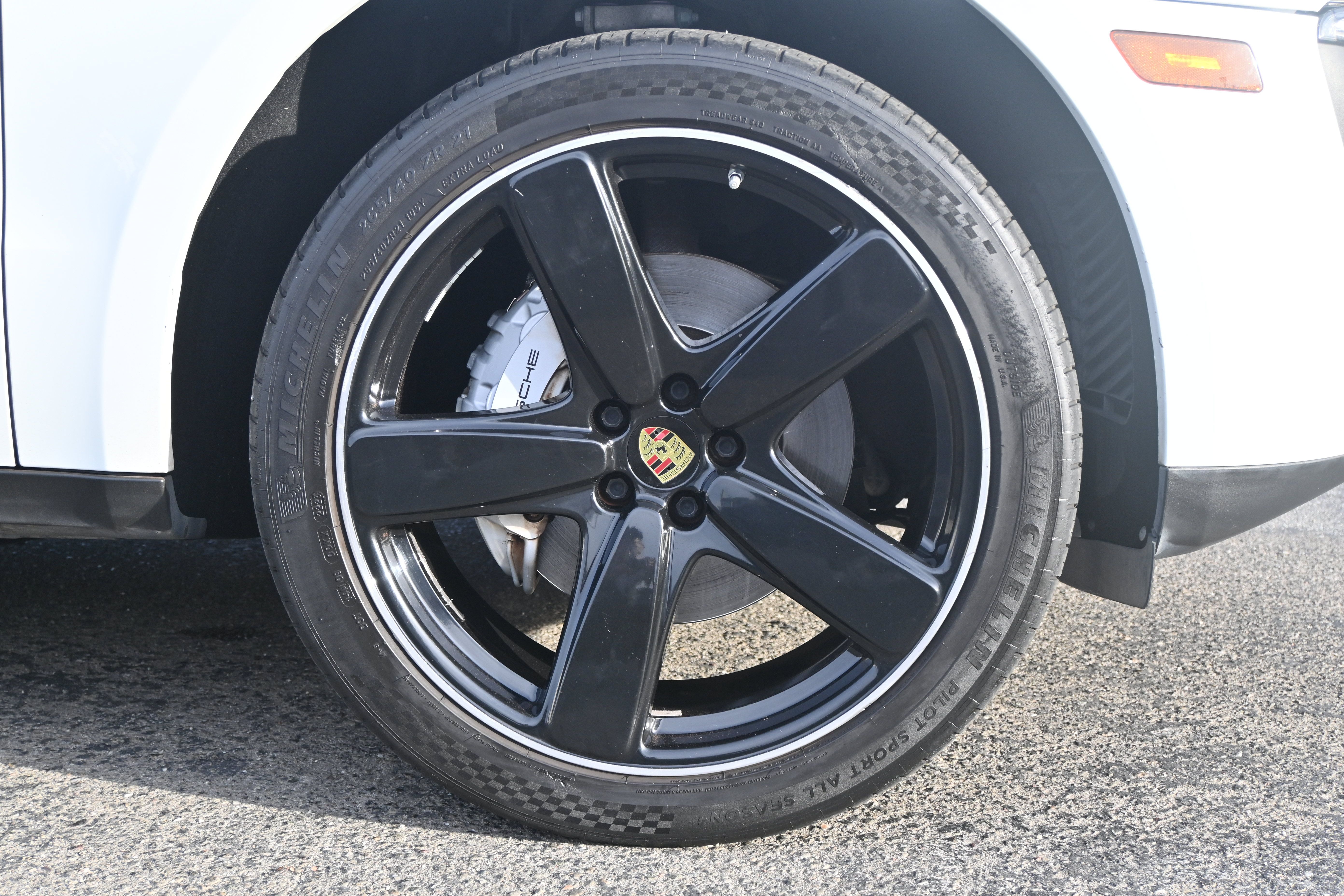 Used 2016 Porsche Macan S AWD/4WD image 17