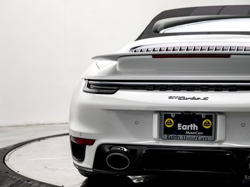 Used 2024 Porsche 911 Turbo S AWD/4WD image 17