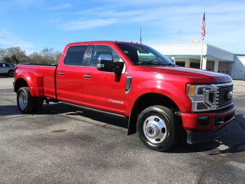 Used 2022 Ford F350 Platinum image 4