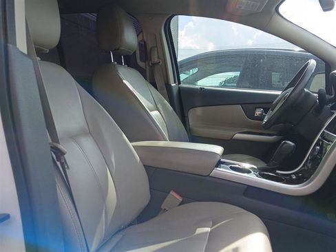 Used 2013 Ford Edge Limited w/ Driver Entry Pkg FWD image 8