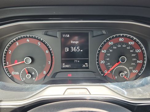 Used 2019 Volkswagen Jetta GLI FWD image 9