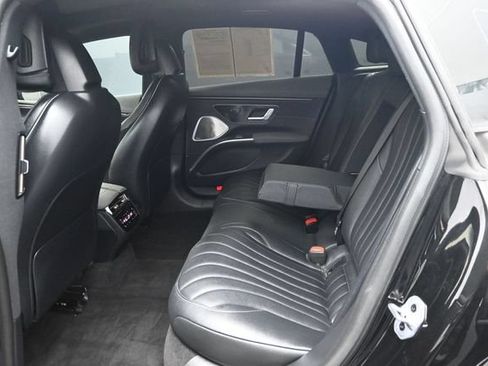 Used 2022 Mercedes-Benz EQS 450+ Sedan image 8