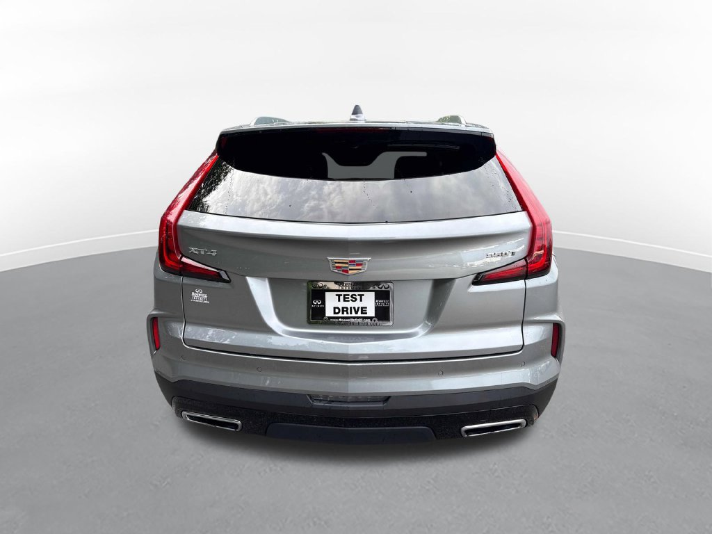Used 2025 Cadillac XT4 Premium Luxury FWD image 7