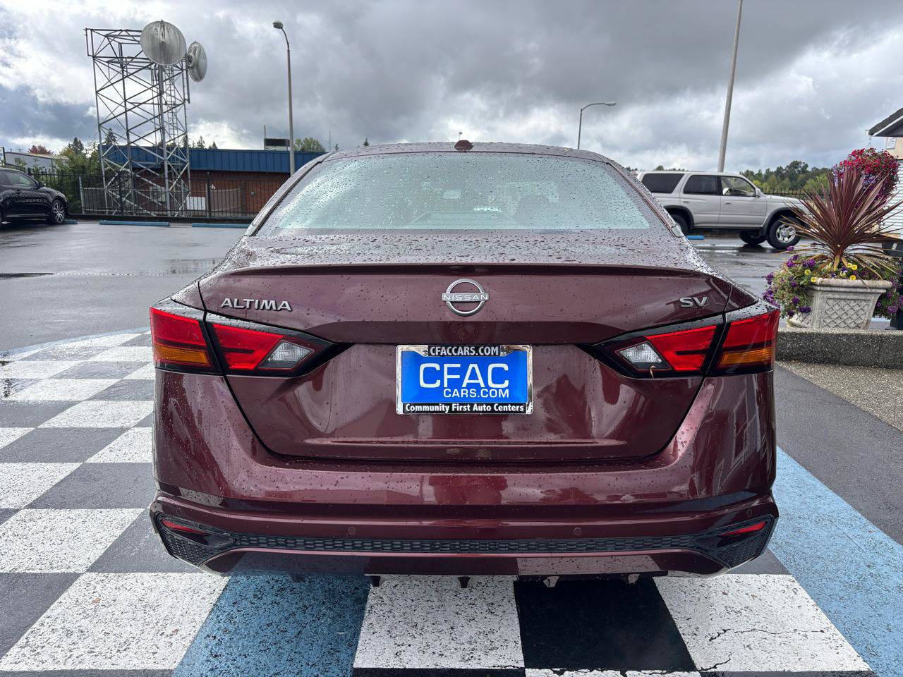 Used 2024 Nissan Altima 2.5 SV FWD image 4