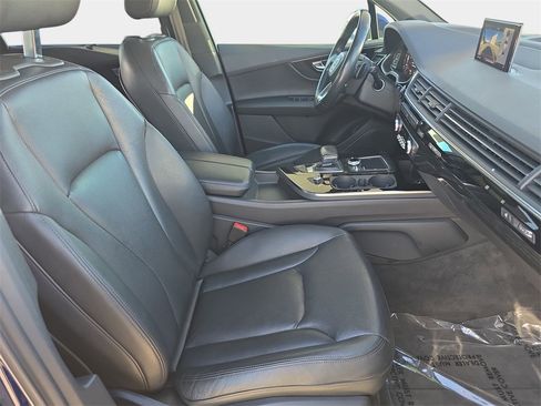 Used 2019 Audi Q7 3.0T Premium Plus w/ Premium Plus Package image 12
