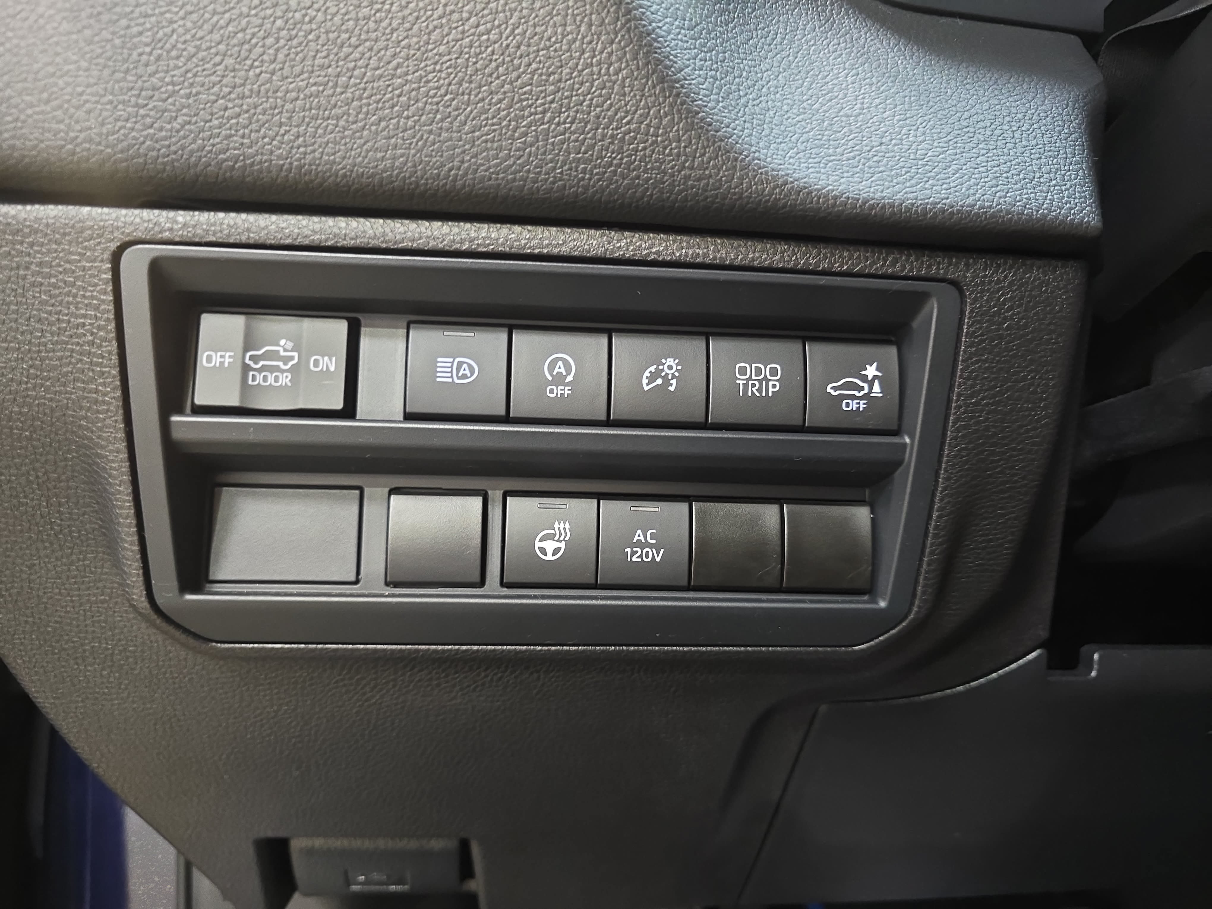 Used 2024 Toyota Tundra Limited w/ TRD Off-Road Package AWD/4WD image 23