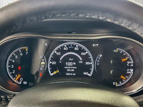 Used 2021 Jeep Grand Cherokee Laredo X AWD/4WD image 14