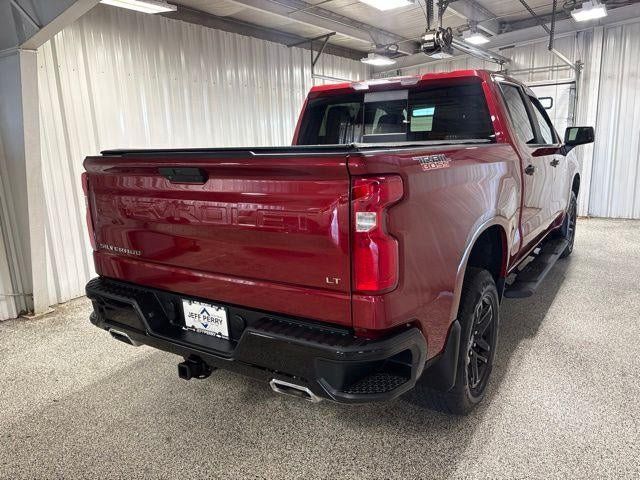 Used 2020 Chevrolet Silverado 1500 LT Trail Boss AWD/4WD image 4