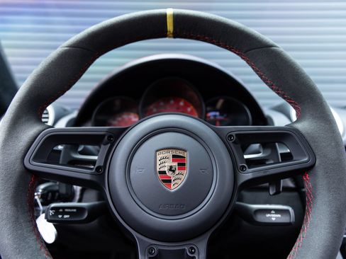 Certified 2025 Porsche 718 Boxster Spyder RS RWD image 15
