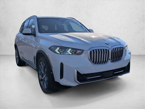 New 2026 BMW X5 xDrive40i w/ Premium Package image 6