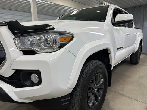 Used 2023 Toyota Tacoma SR5 image 32