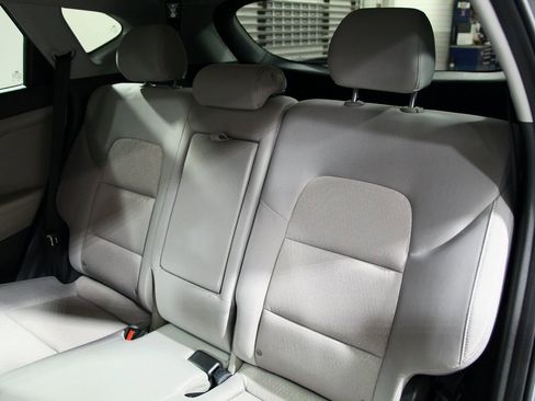 Used 2018 Hyundai Tucson Sport image 28