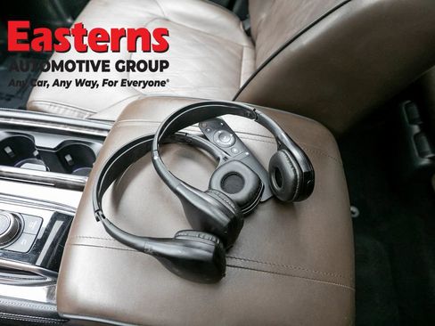 Used 2023 Nissan Armada Platinum w/ Captain's Chairs Package AWD/4WD image 42