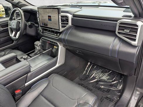 Used 2024 Toyota Tundra Platinum AWD/4WD image 22