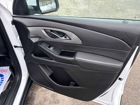 Certified 2023 Chevrolet Traverse LT image 22